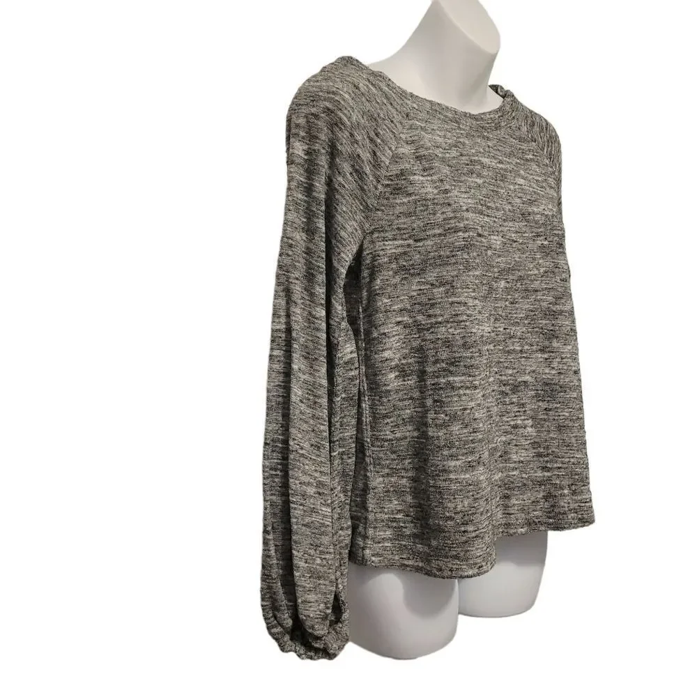 2/$20 Lou & Grey Top Grey Sweatshirt Blouse Size: XS - Picture 2 of 5